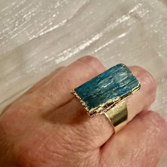 Bali Raw Kyanite Ring - Picture 1 of 5